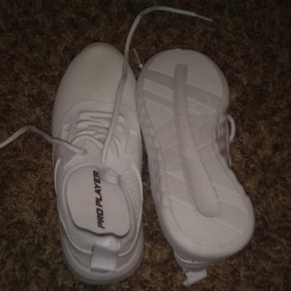 Shoes - Picture 2 of 3